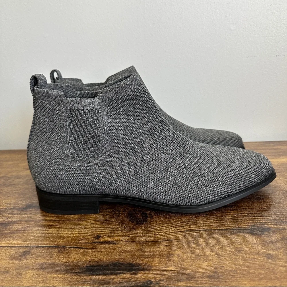 Vivaia Boots Gray 40 Chelsea‎ Ryan Square Toe Water Repellent Size 9 Stretch